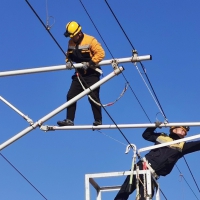 開通近在咫尺！鄭濟高鐵鄭濮段接觸網全線送電完成