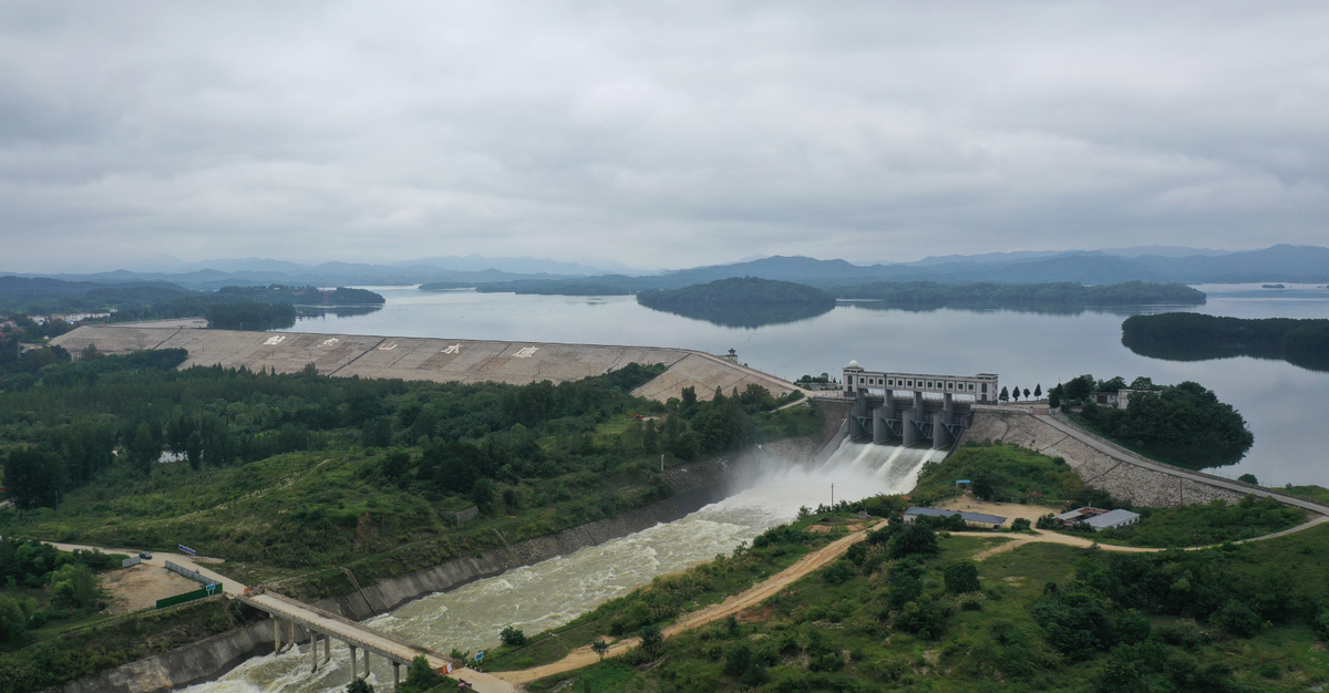 今天起我國正式進(jìn)入汛期 總體形勢旱澇并發(fā)、澇重于旱