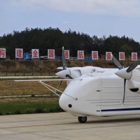 邁向首飛！HH-100航空商用無人運輸系統(tǒng)驗證機完成高滑試驗