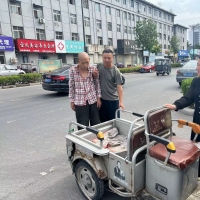 在辦事處和社區(qū)關愛下 獨居老人終于有了“家”